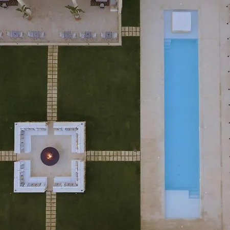 Corte Degli Aromi Pool & Resort Palmariggi
