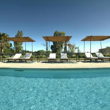 Corte Degli Aromi Pool & Resort Palmariggi